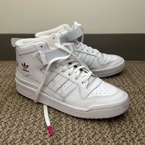 Women’s Adidas Forum Mid Sneaker